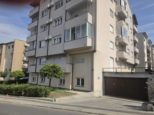 Двухкомнатная квартира, 58.8 м² — Звездара