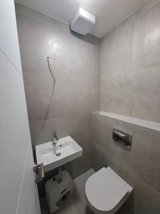 2-bedroom apartment, 74 m² — Opština Čukarica — photo 13