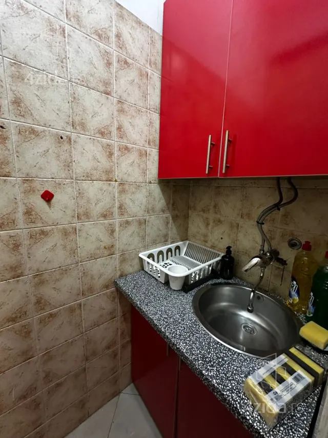 For rent: 4-bedroom apartment — Vračar — photo 19