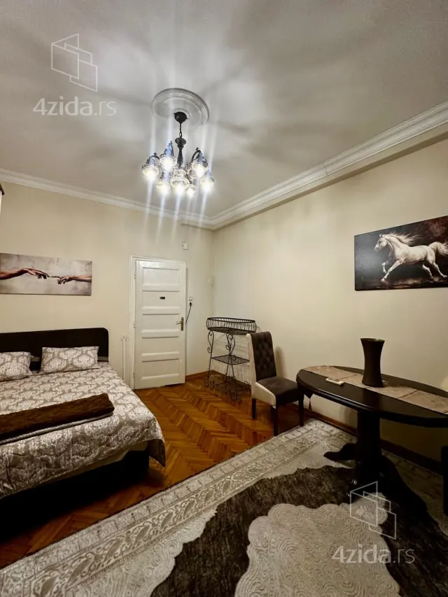 For rent: 4-bedroom apartment — Vračar — photo 2