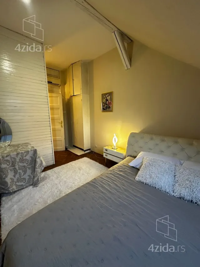 For rent: 4-bedroom apartment — Vračar — photo 9