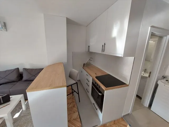 Izdavanje: Dvosoban stan, 37 m² — Opština Novi Sad — fotografija 2