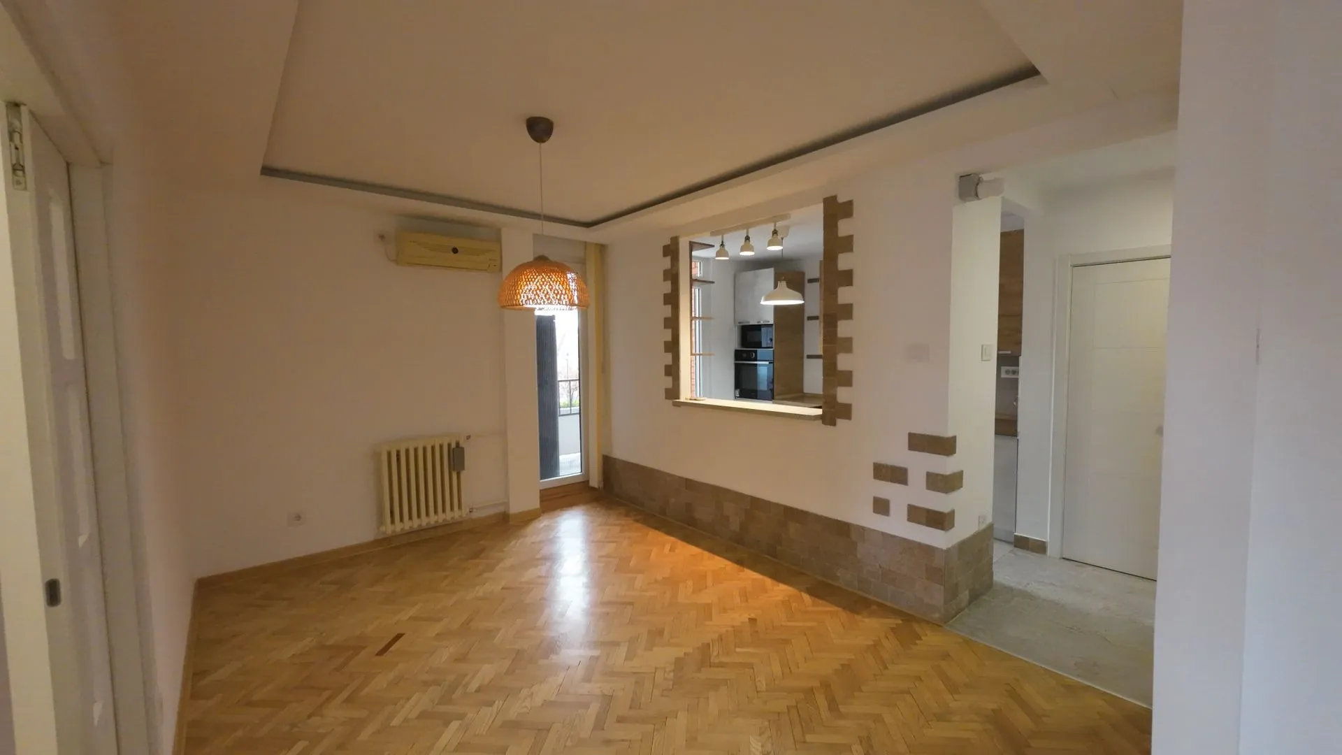 For rent: 3-bedroom apartment — Novi Beograd