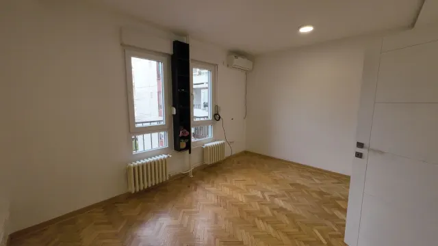 For rent: 3-bedroom apartment — Novi Beograd — photo 14