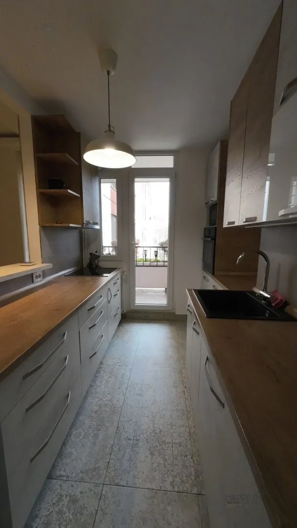 For rent: 3-bedroom apartment — Novi Beograd — photo 7
