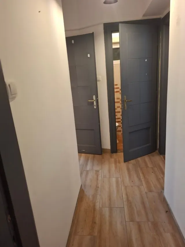 For rent: 3-bedroom apartment — Vračar — photo 15